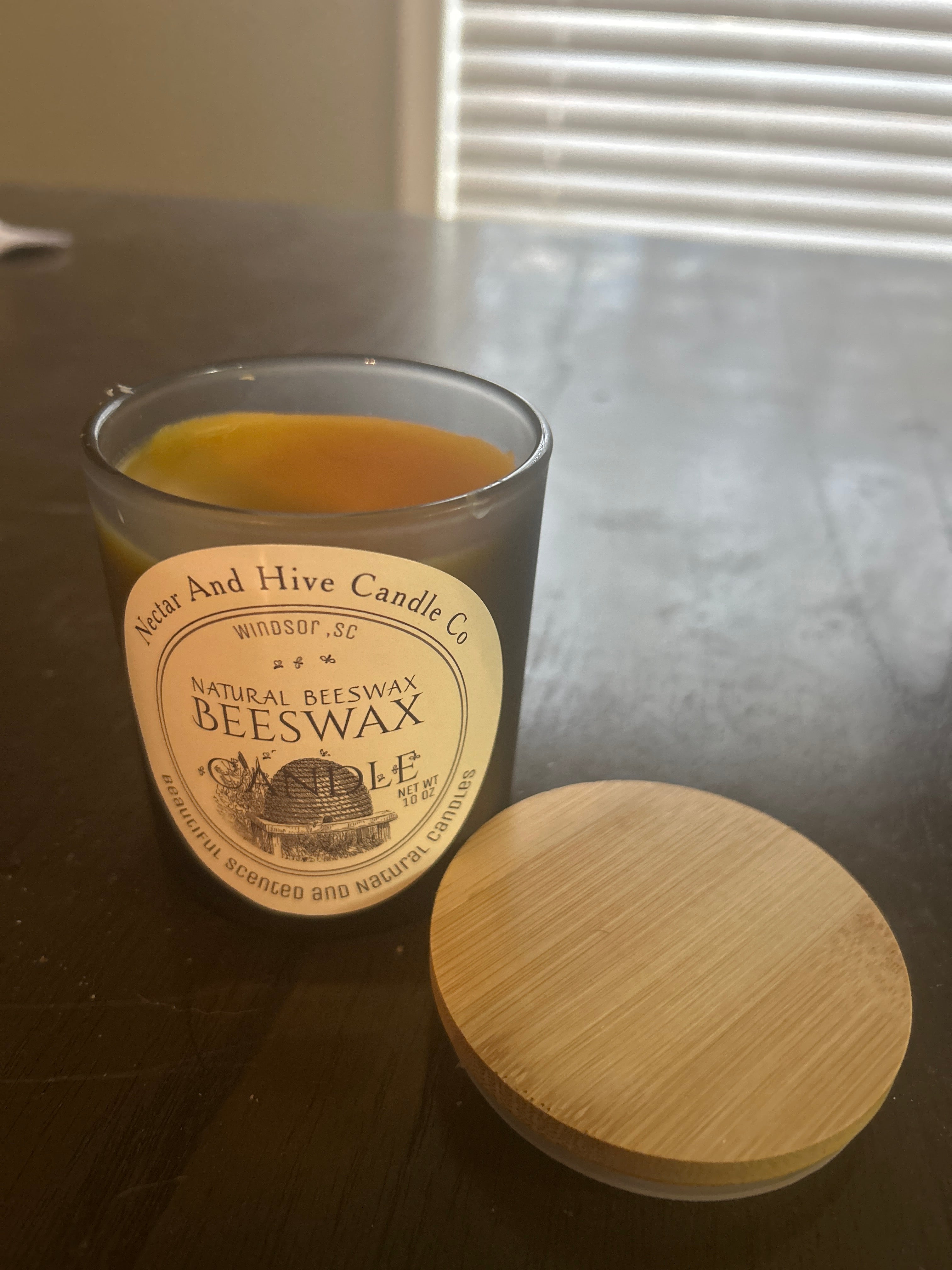 Pure HoneyComb candle 10 oz